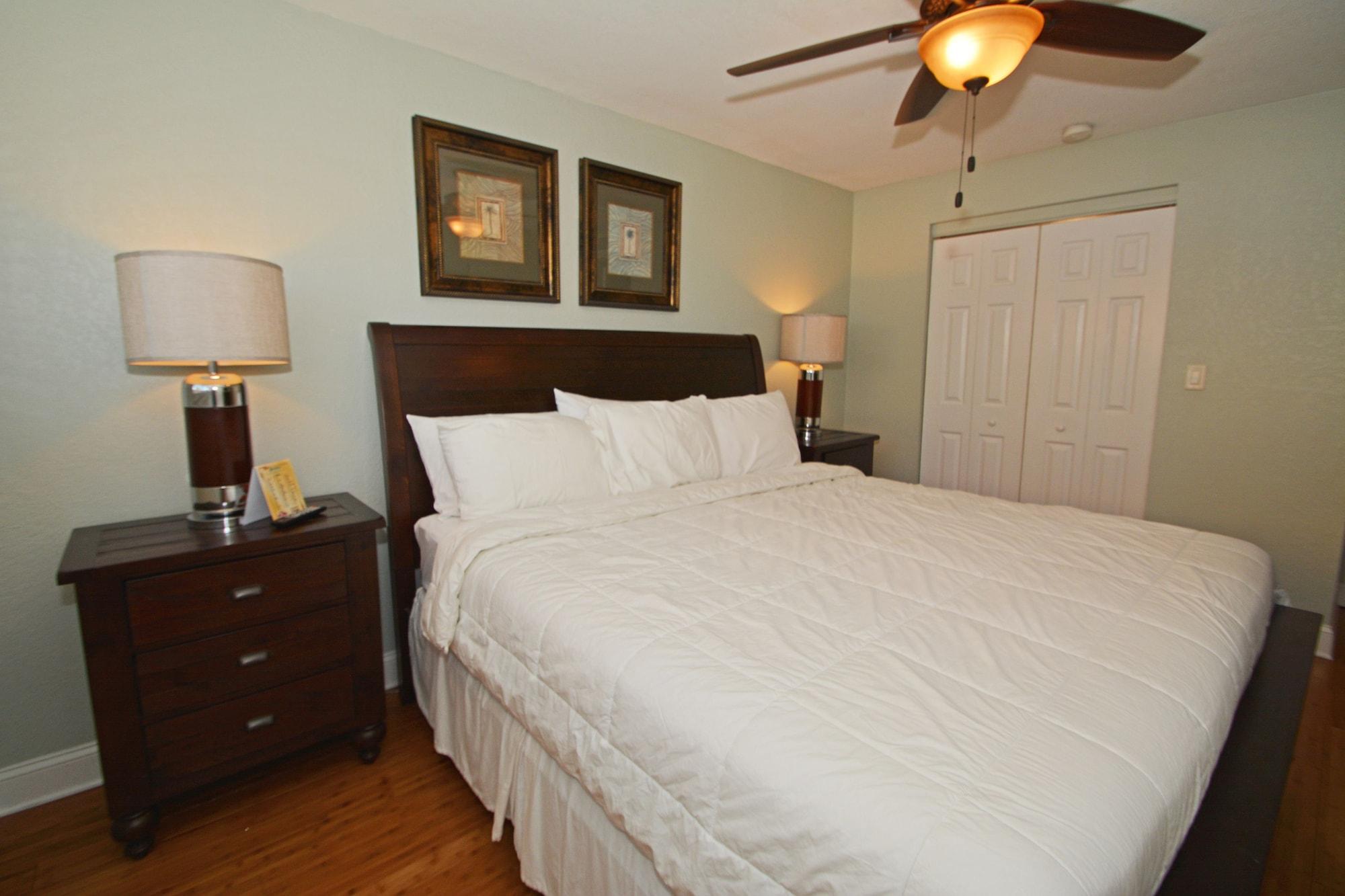 Westwinds Waterfront Resort St. Pete Beach Εξωτερικό φωτογραφία