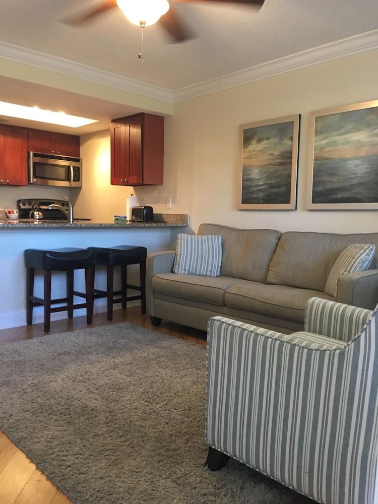 Westwinds Waterfront Resort St. Pete Beach Εξωτερικό φωτογραφία