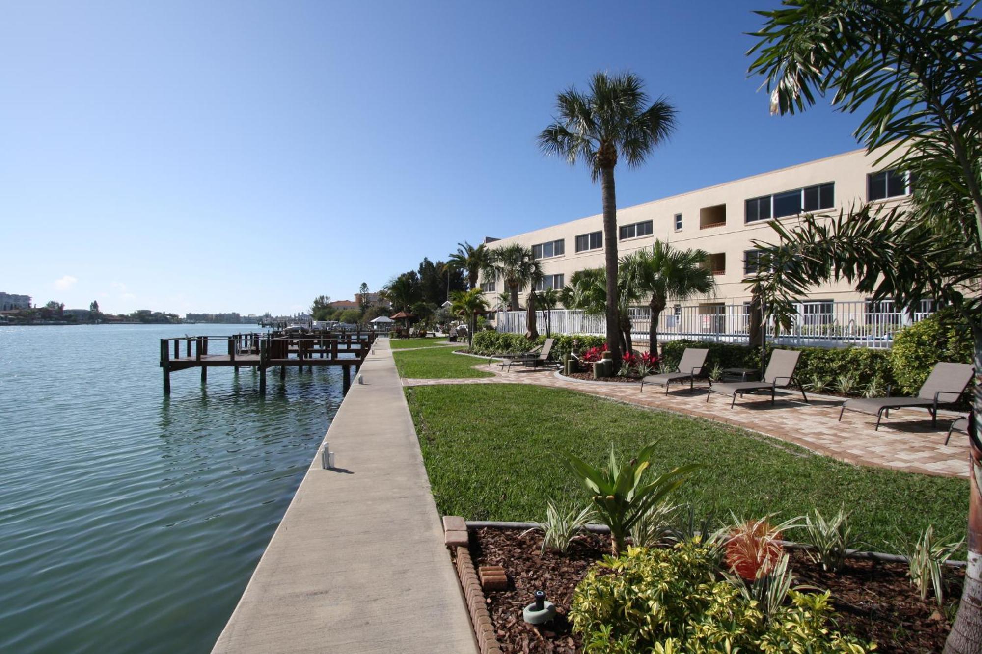 Westwinds Waterfront Resort St. Pete Beach Εξωτερικό φωτογραφία