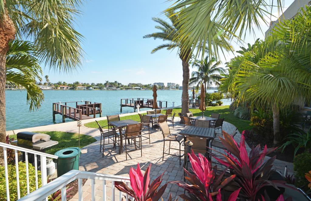 Westwinds Waterfront Resort St. Pete Beach Εξωτερικό φωτογραφία