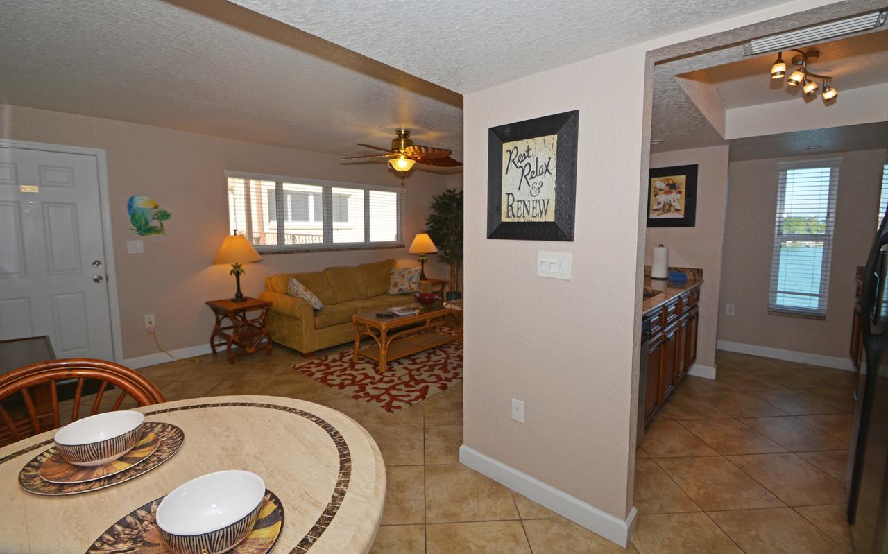 Westwinds Waterfront Resort St. Pete Beach Εξωτερικό φωτογραφία