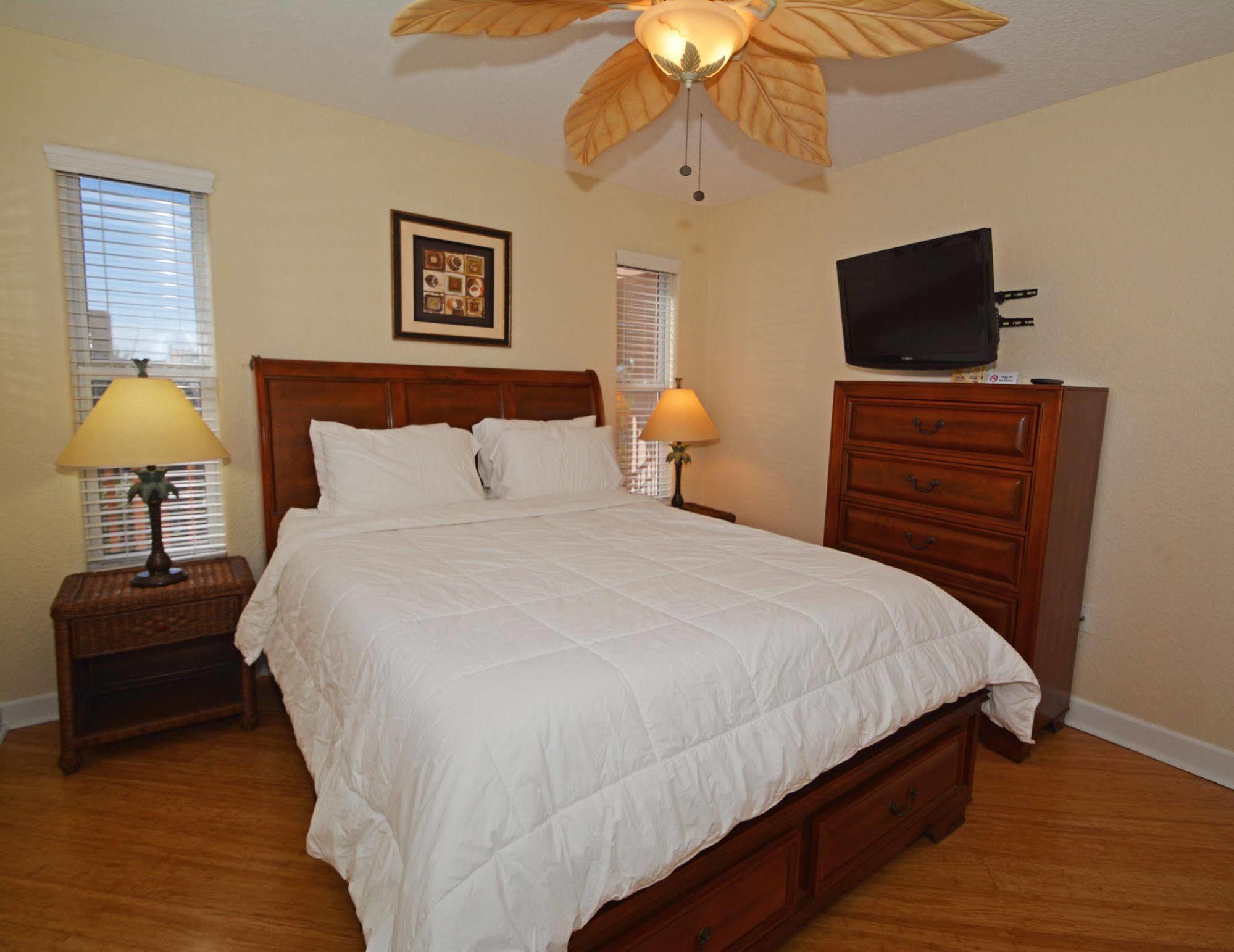 Westwinds Waterfront Resort St. Pete Beach Εξωτερικό φωτογραφία