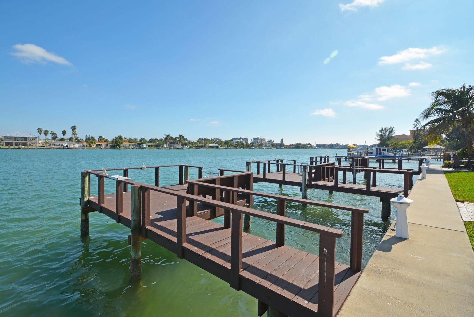 Westwinds Waterfront Resort St. Pete Beach Εξωτερικό φωτογραφία